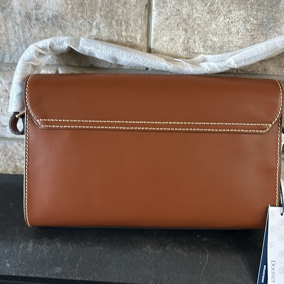 NWT Dooney & Bourke shoulder bag - Picture 2 of 4